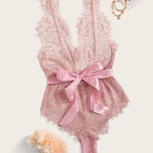 Garmol Elegant Pink Lace Bodysuit Large